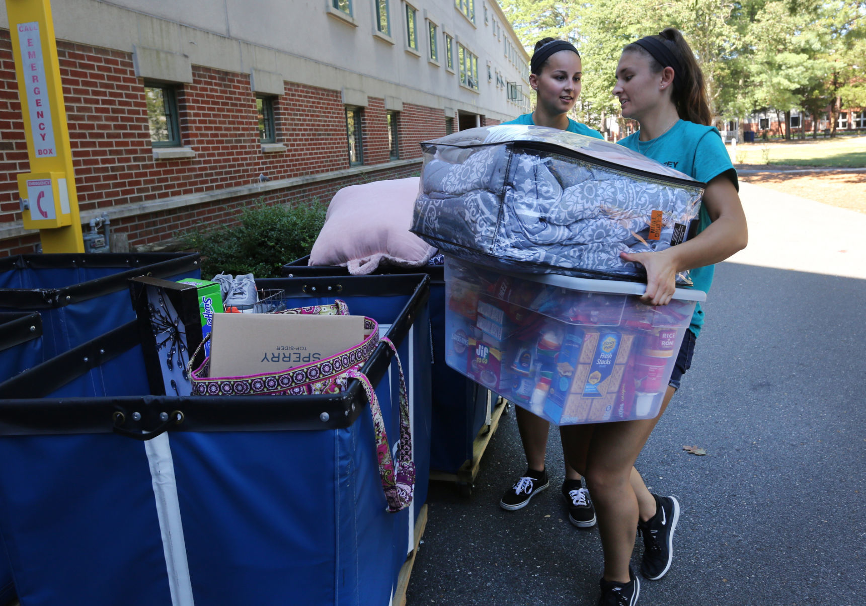 Stockton move in day